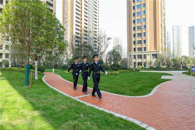 融创融公馆一期工地开放日 近400户业主提前鉴证新家，品质与信赖的零距离接触