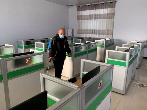 以青春之名，守护健康防线——致敬勇于担当的消毒服务青年